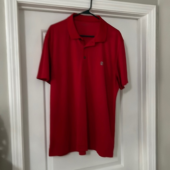 Izod Other - Men’s Red IZOD breathable polo shirt in good condition at size XL.